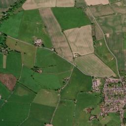B822, Stirling FK8, UK Satellite Map