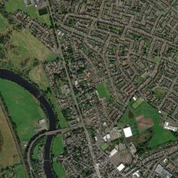 7-8 Academy Gardens, Irvine, North Ayrshire Satellite Map