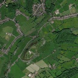 60 Castle Hill Side, Almondbury, Huddersfield Satellite Map