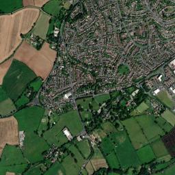 29 Ploughmans Walk, Stoke Heath, Bromsgrove, Worcestershire  Satellite Map