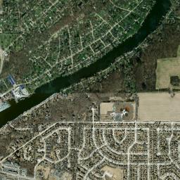 909 River Drive North, Algonquin, IL 60102 Satellite Map