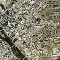 1125 16th St SE Cedar Rapids IA Satellite Map