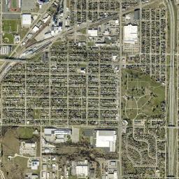 1362-1438 16th Avenue Southwest, Cedar Rapids Satellite Map