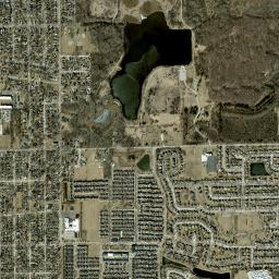 49 N Calhoun St Aurora IL 60505 Satellite Map