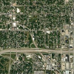 Keosauqua Way & University Avenue, Des Moines Satellite Map