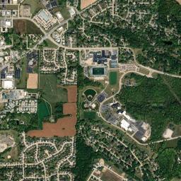 3669-3775 Middle Rd Bettendorf IA Satellite Map