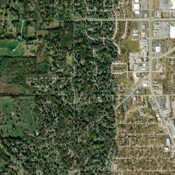 2502 Flintstone Dr, St Joseph, MO 64505 Satellite Map