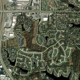 8250 Northwest Barrybrooke Drive, Kansas Satellite Map