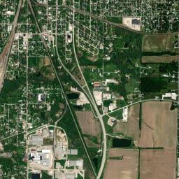 South Elm Street, Sandoval, IL 62882 Satellite Map