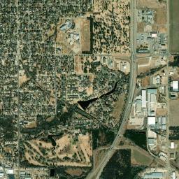 301-305 S Magnolia Newton KS Satellite Map