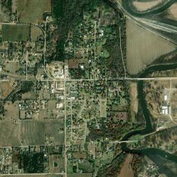 1910 West 14th Avenue, Winfield, KS 67156 Satellite Map