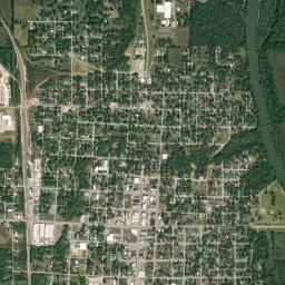 101-199 West 10th Street, Baxter Springs Satellite Map