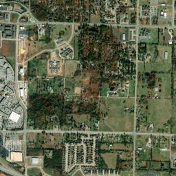 7 W Huntington Pl Rogers AR 72758 Satellite Map