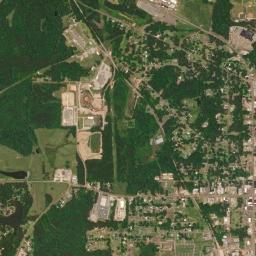 401-429 N Railroad Ave Louisville MS Satellite Map