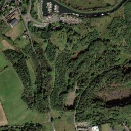 Howe Road, Glasgow, North Lanarkshire G65 High Resolution Satellite Map