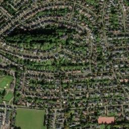 74 Milverton Avenue, Bearsden, East Dunbartonshire Satellite Map