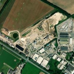 York Road, York, East Riding of Yorkshire High Resolution Satellite Map