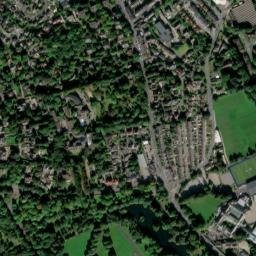 7 Frizinghall Road, Bradford, West Yorkshire High Resolution Satellite Map