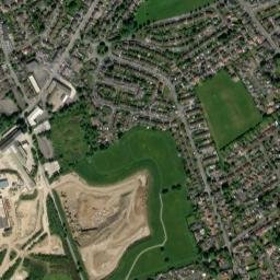 73 Balmoral Avenue, Huddersfield, West Yorkshire High Resolution Satellite Map