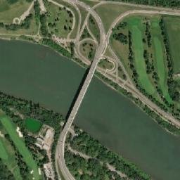 MacKinnon Ravine, Edmonton, AB T5N High Resolution Satellite Map