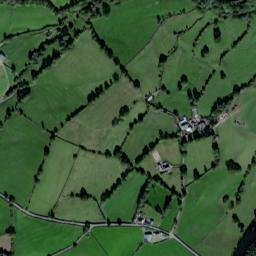 New Road, Llanfair Caereinion, Welshpool High Resolution Satellite Map