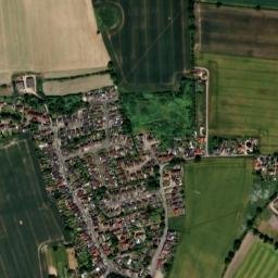 6 Pickwick Drive, Blundeston, Lowestoft High Resolution Satellite Map