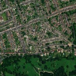 Abington, adj Woodland Avenue, Northampton, Northamptonshire  Satellite Map