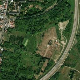 Góra Kalwaria map(satellite map)