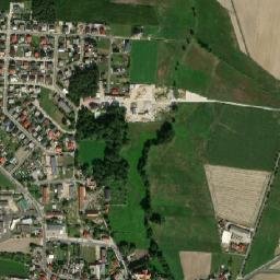 Rozdrażew map(satellite map)