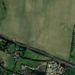 Sharpes Lane, Hemel Hempstead, Hertfordshire High Resolution Satellite Map