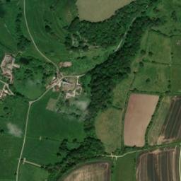 Bath Ln, South Gloucestershire GL9, UK High Resolution Satellite Map