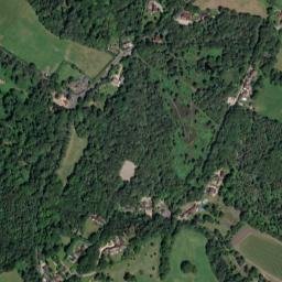  Slough, Buckinghamshire SL1, UK High Resolution Satellite Map