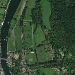 8C Thameside, Henley-on-Thames, Oxfordshire High Resolution Satellite Map
