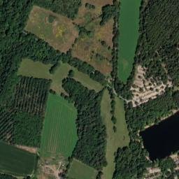 Black Park Rd, Slough, Buckinghamshire SL3, UK High Resolution Satellite Map