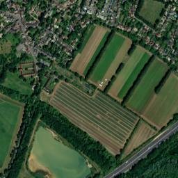 52, Maidenhead, Windsor and Maidenhead High Resolution Satellite Map