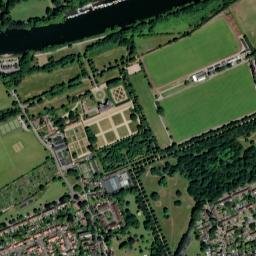 Ham Avenues, Richmond, Greater London High Resolution Satellite Map