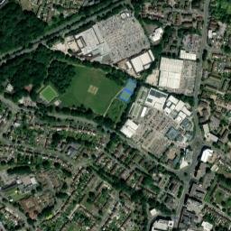 35 Buckmans Road, Crawley, West Sussex High Resolution Satellite Map