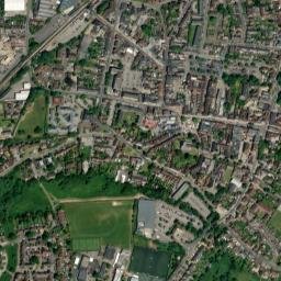 1 The Square, Petersfield, Hampshire GU32, UK High Resolution Satellite Map