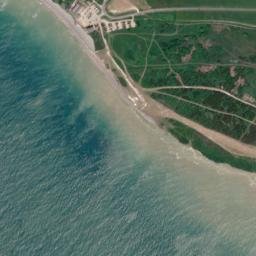 Beachy Head Rd, Eastbourne, East Sussex BN20, UK High Resolution Satellite Map