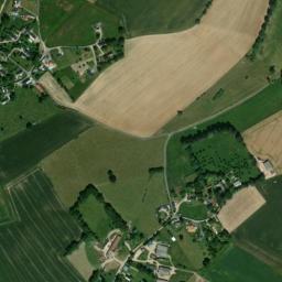 Satellite view of Golf de Saint-Saëns