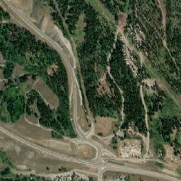 Crowsnest Highway, Crowsnest Pass High Resolution Satellite Map