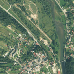 Piwniczna-Zdrój map(satellite map)