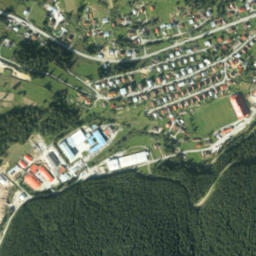 Oravská Lesná map(satellite map)