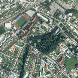 Dubnica nad Váhom map(satellite map)