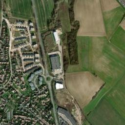 Ecquevilly map(satellite map)