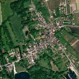 Mézières-en-Drouais map(satellite map)