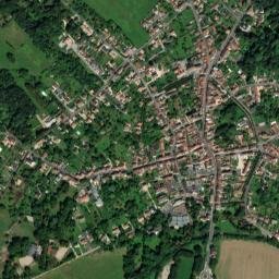 Chaumes-en-Brie map(satellite map)