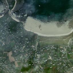 Satellite view of Spor de surf la grève blanche