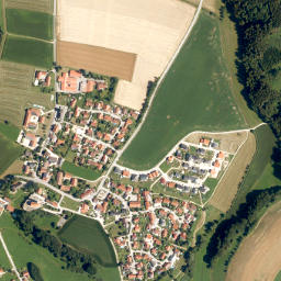 Niedertaufkirchen map(satellite map)