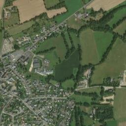 Montreuil-sur-Ille map(satellite map)